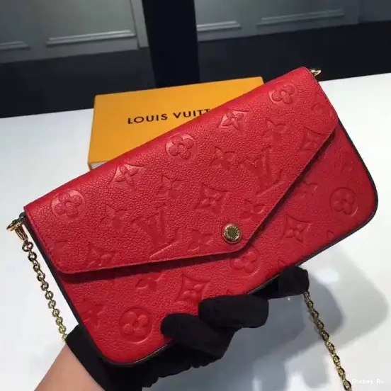 POCHETTE Vuitton FÉLICIE Louis 0626
